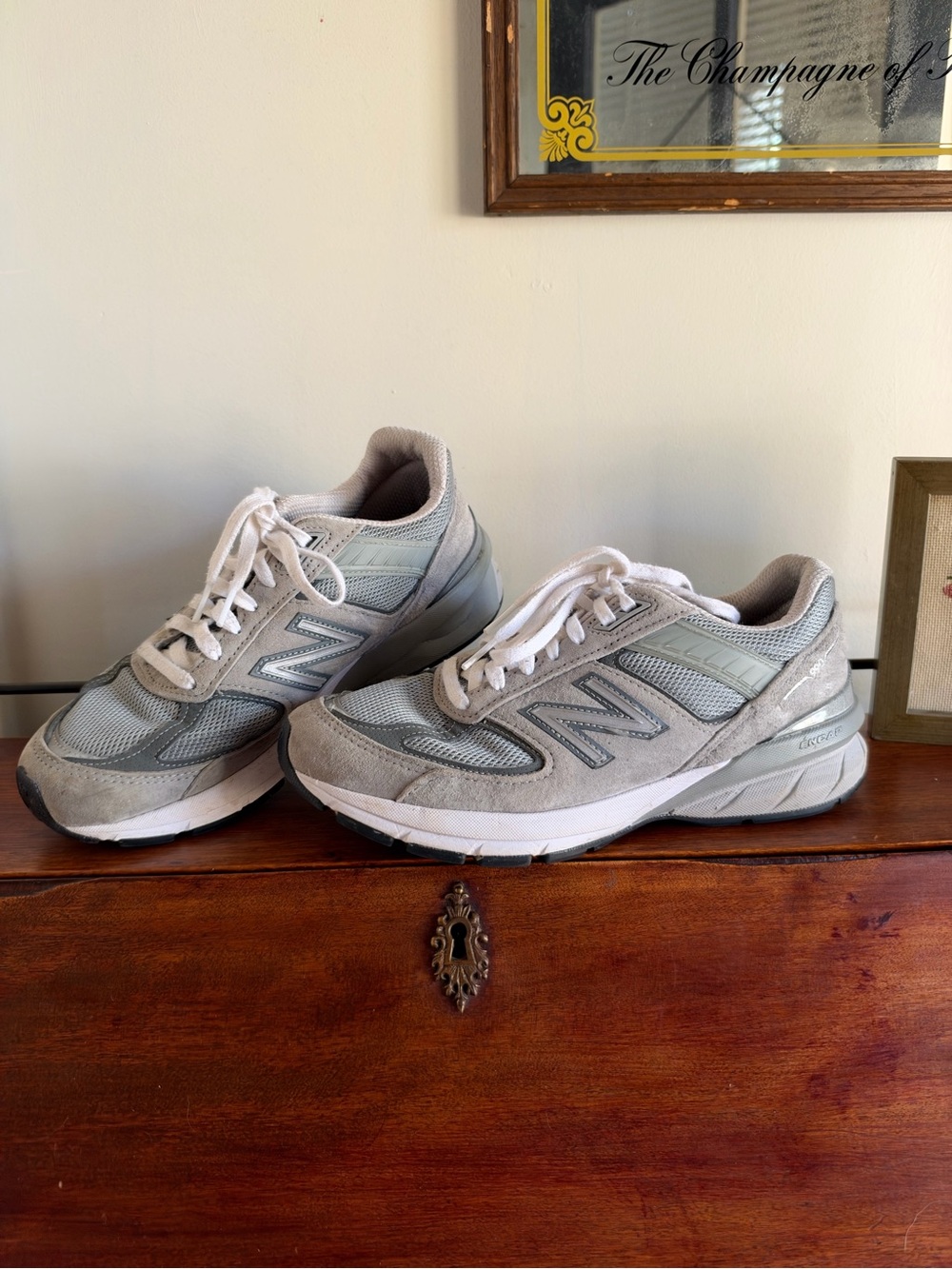 New balance sneakers 990v5 size 8